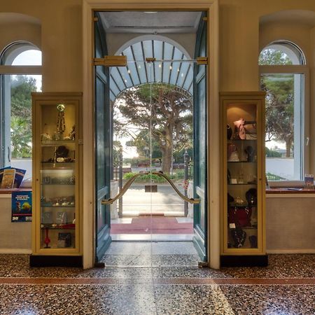 Ena Hotel Arenzano Luaran gambar